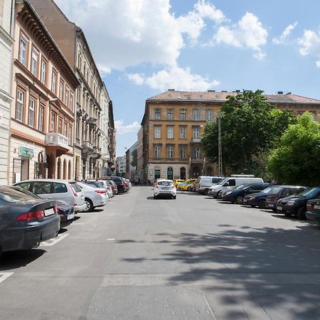 Carolyn Apartman In The Old City Appartement Boedapest Buitenkant foto
