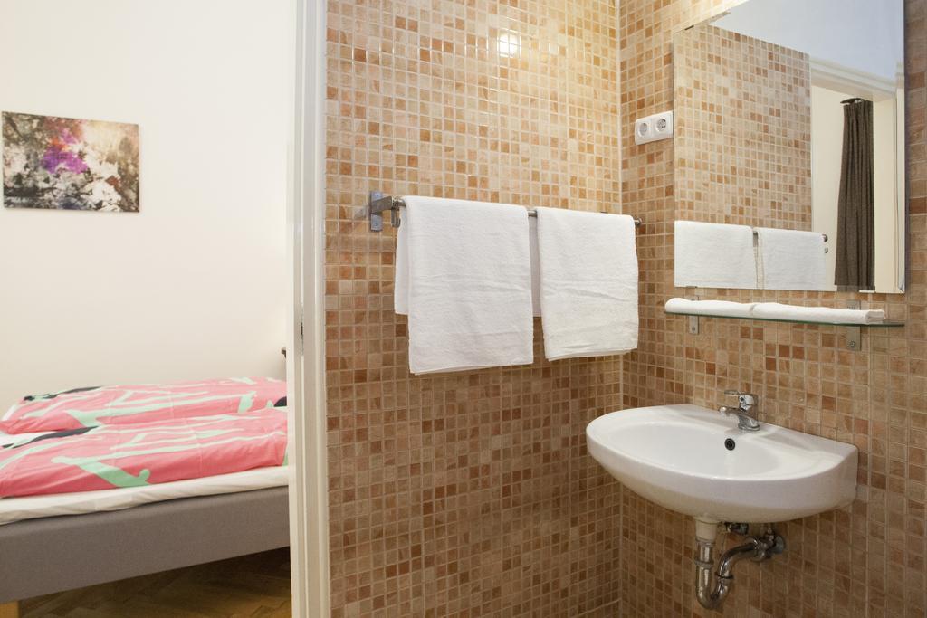 Carolyn Apartman In The Old City Appartement Boedapest Buitenkant foto
