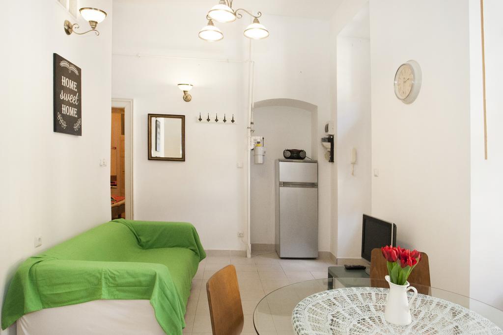 Carolyn Apartman In The Old City Appartement Boedapest Buitenkant foto