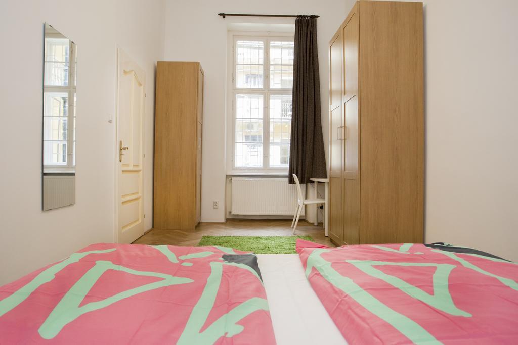 Carolyn Apartman In The Old City Appartement Boedapest Buitenkant foto