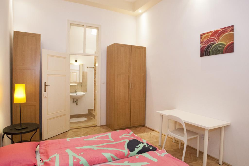 Carolyn Apartman In The Old City Appartement Boedapest Buitenkant foto